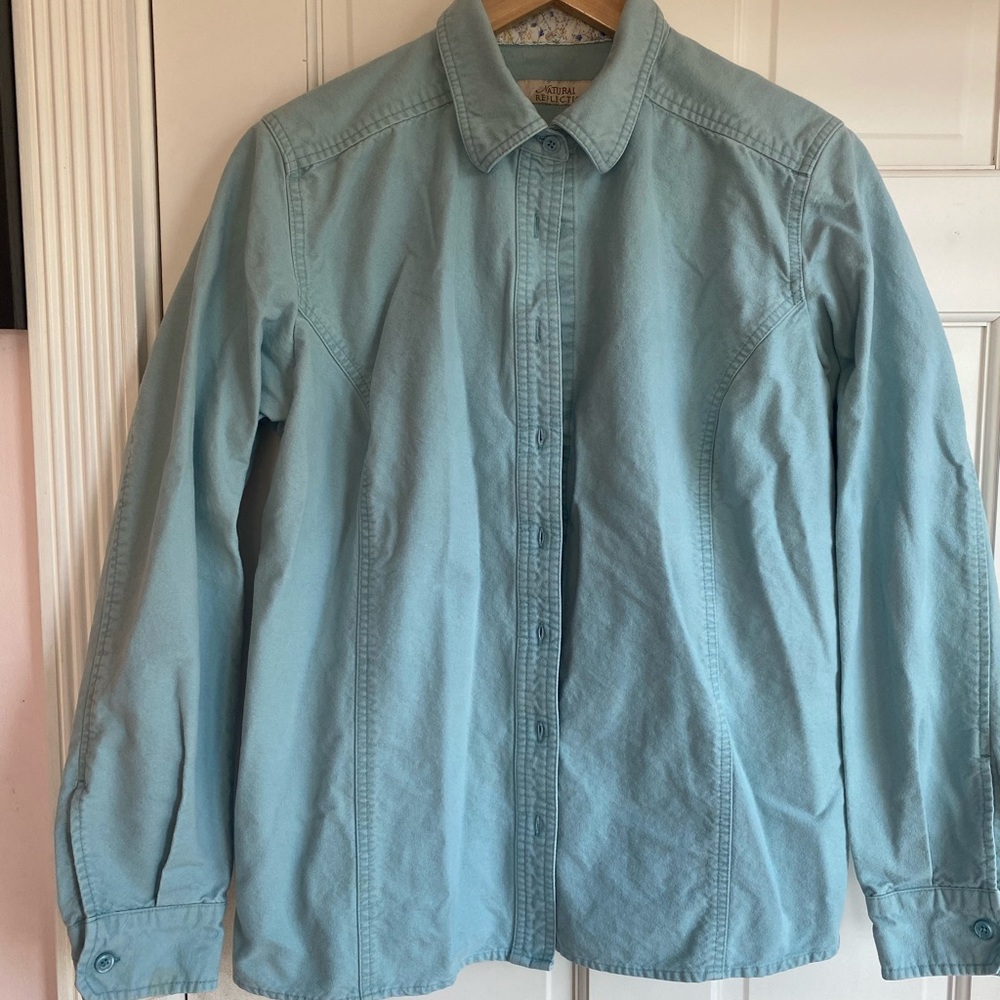 Blue collard button up long sleeve shirt